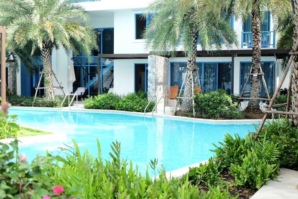 The Crest Santora Hua Hin Apartment Exterior photo
