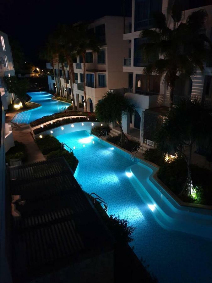 The Crest Santora Hua Hin Apartment Exterior photo
